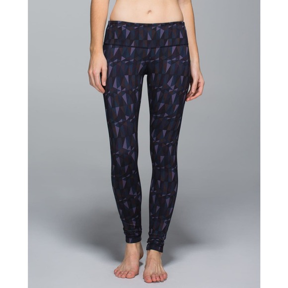 Lululemon Wunder Under Pant in Color Stained Glass‎ Love Nightfall Black Size 4 - Picture 1 of 11